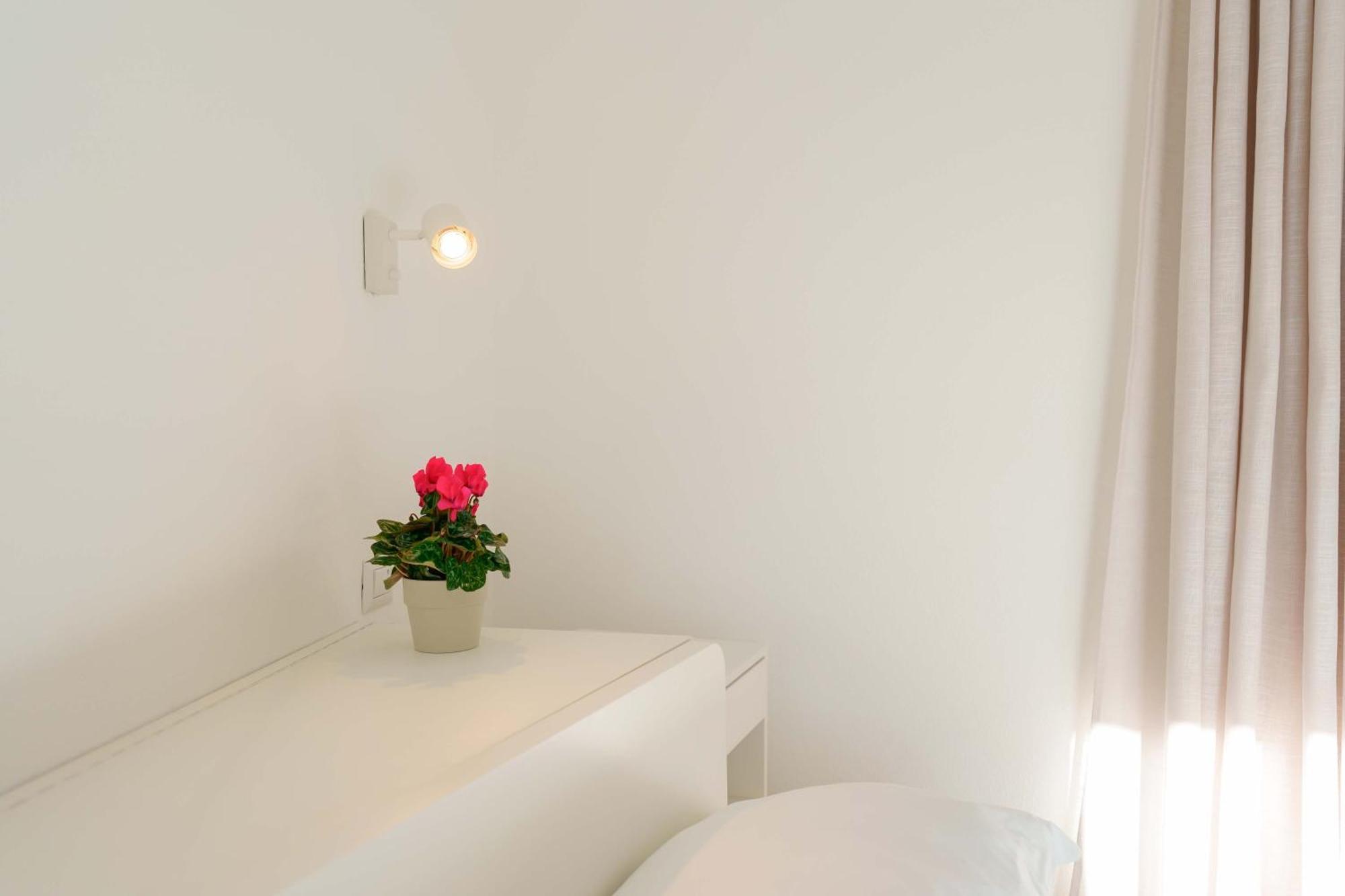 Guest House Deidda - Ts Rooms B&B San Sperate Экстерьер фото